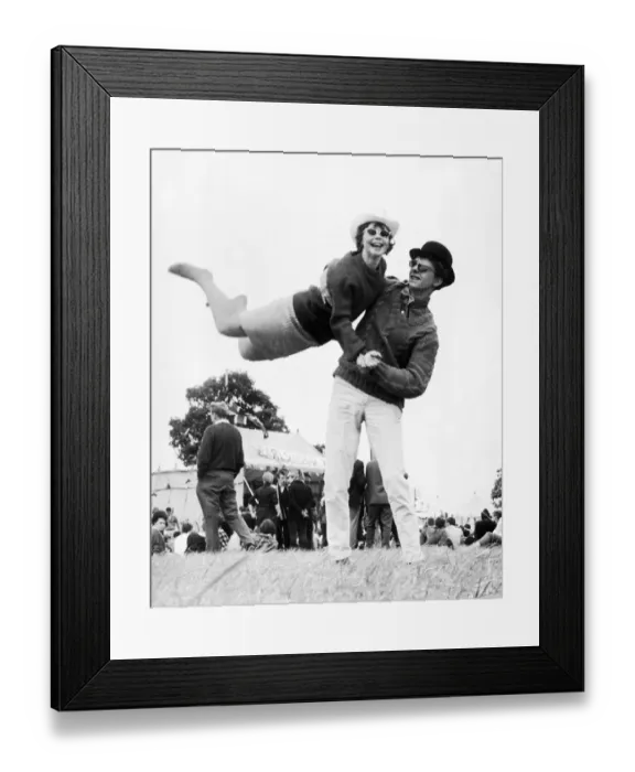 Framed Print : A couple dancing at the Earlswood Wood Jazz Festival Fulford Hall Birmingham