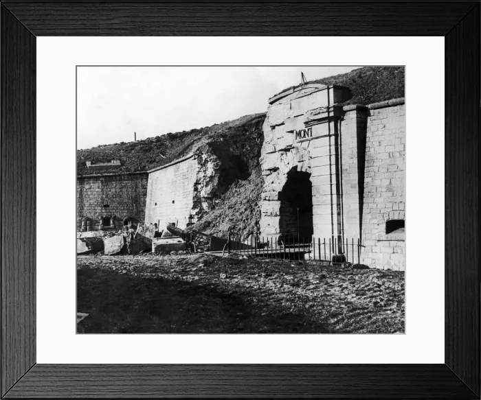 Framed Print : Enterance to Fort Douaumont following the French Army