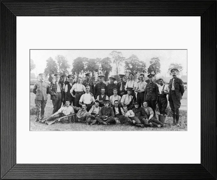 Framed Print : No 1 Troop B Squadron South Yorkshire Regiment pose for the camera during a break in Framed Print : No 1 Troop B Squadron South Yorkshire Regiment pose for the camera during a break in