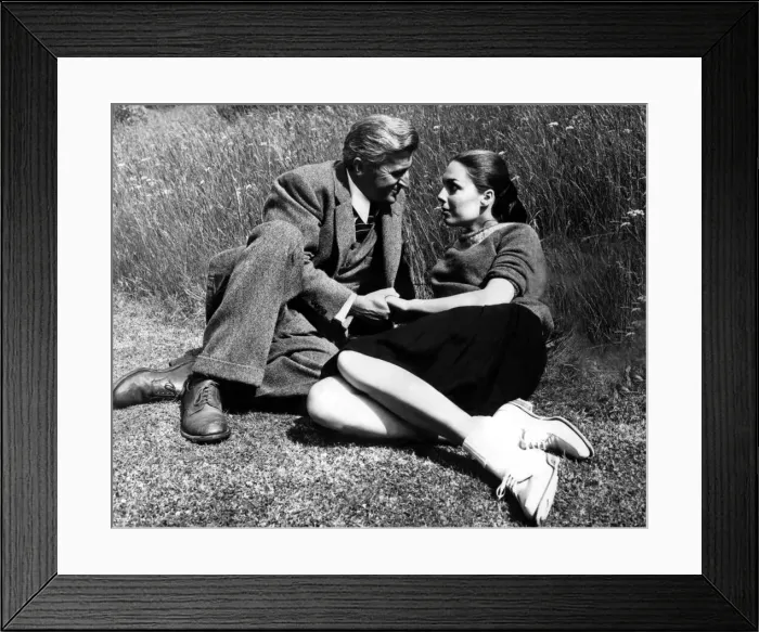 Framed Print : Television programme - A scene from Dr Finlays Casebook staring Bill Simpson Framed Print : Television programme - A scene from Dr Finlays Casebook staring Bill Simpson