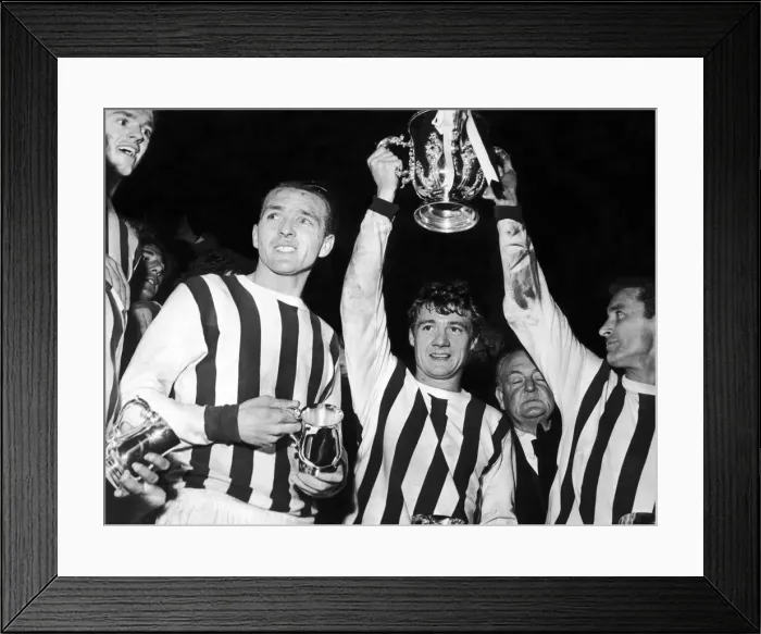 Framed Print : League Cup Final Second Leg match at the Hawthorns. West Bromwich Albion 4 v West