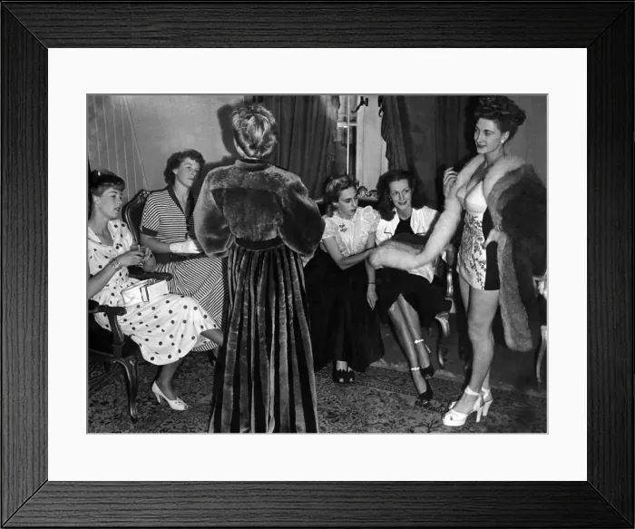 Framed Print : On the right mannequin Joan Sidsaph, 20, in a natural white Framed Print : On the right mannequin Joan Sidsaph, 20, in a natural white