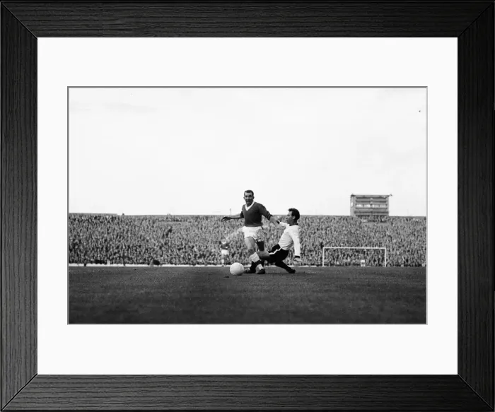 Framed Print : English League Division Two match at Ayrseome Park. Middlesbrough 2 v Rotherham Framed Print : English League Division Two match at Ayrseome Park. Middlesbrough 2 v Rotherham