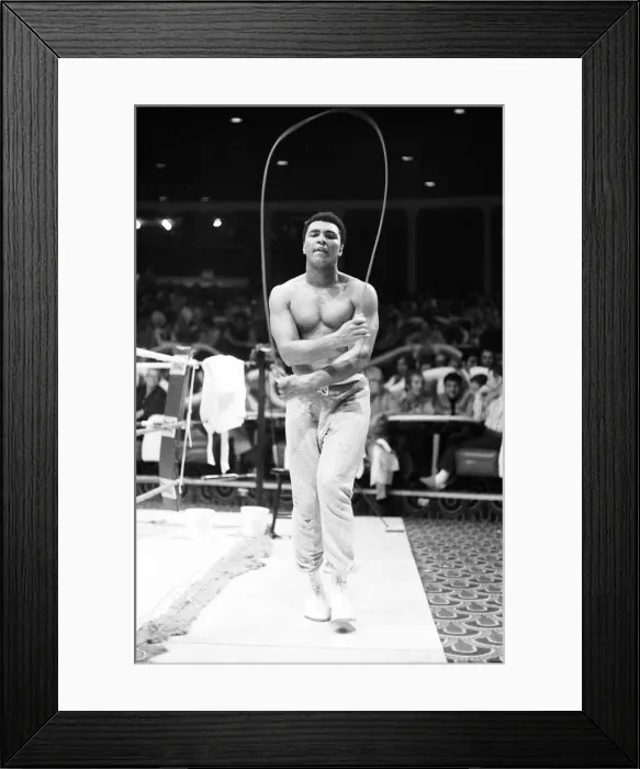 Framed Print : Muhammad Ali training ahead of his fight with Bugner in Las Vags. February 1973