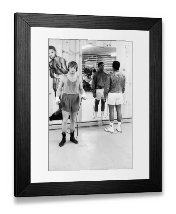 Framed Print : Boxers Muhammad Ali and Bob Foster in the gym. January 1973 Framed Print : Boxers Muhammad Ali and Bob Foster in the gym. January 1973