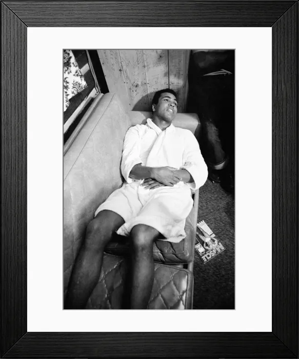 Framed Print : Muhammad Ali relaxing in Deer Lake Pennsylanvia. January 1974 Framed Print : Muhammad Ali relaxing in Deer Lake Pennsylanvia. January 1974