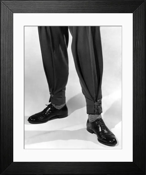 Framed Print : Clothing Fashion 1954. July 1954 P021234 Framed Print : Clothing Fashion 1954. July 1954 P021234