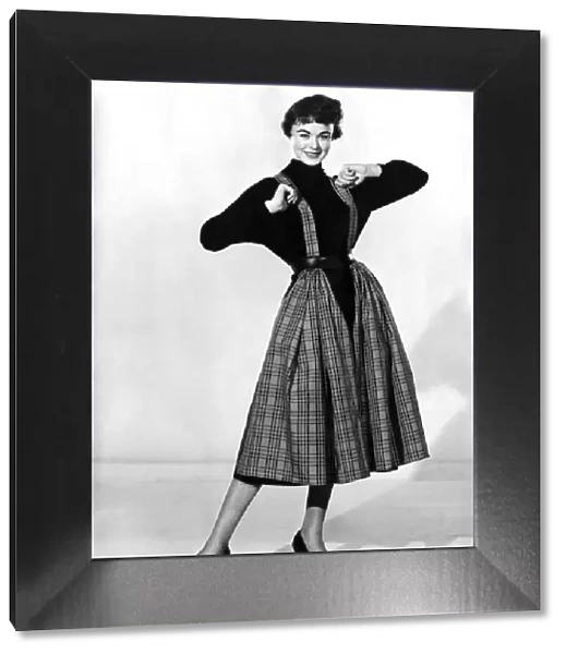 Clothing Fashion 1954. November 1954 P021233
