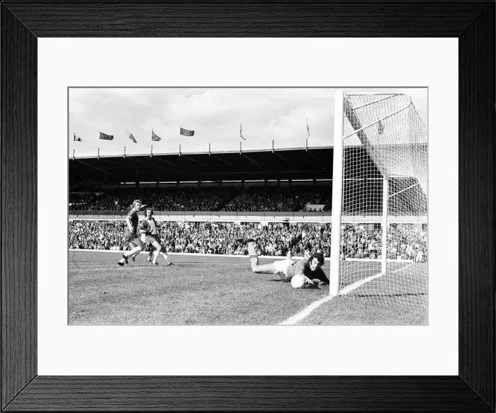 Framed Print : Birmingham City 4-0 Burnley, league match at St Andrews, Saturday 20th September 1975 Framed Print : Birmingham City 4-0 Burnley, league match at St Andrews, Saturday 20th September 1975