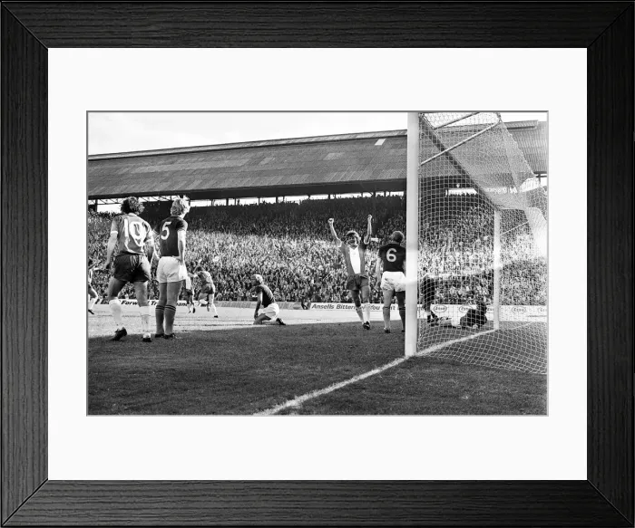 Framed Print : Birmingham City 4-0 Burnley, league match at St Andrews, Saturday 20th September 1975 Framed Print : Birmingham City 4-0 Burnley, league match at St Andrews, Saturday 20th September 1975