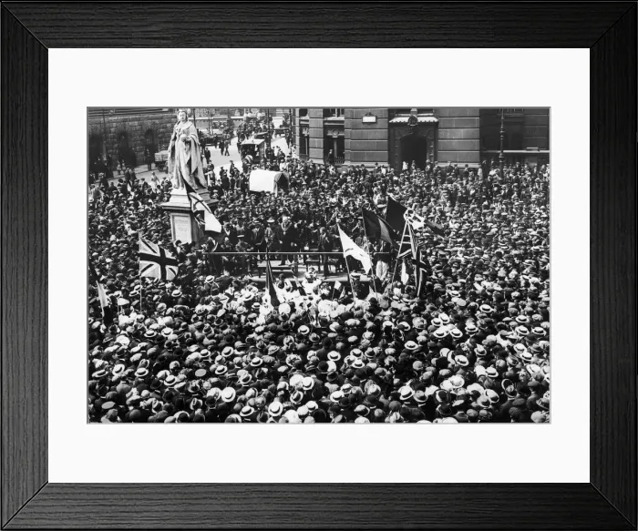 Framed Print : Italians Midland residents seen here demonstrating their support for the Allied cause Framed Print : Italians Midland residents seen here demonstrating their support for the Allied cause