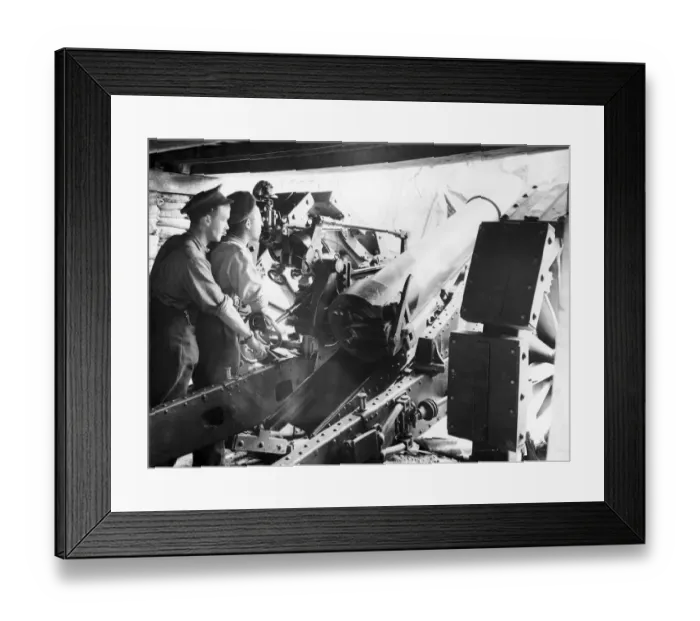 Framed Print : Canadian gunners in action during the Third Battle of Ypres November 1917 Framed Print : Canadian gunners in action during the Third Battle of Ypres November 1917