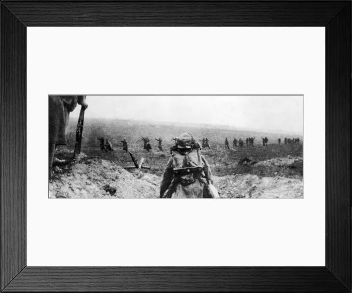 Framed Print : Germans seen here surrendering to French forces in Champagne. 27th November 1915 Framed Print : Germans seen here surrendering to French forces in Champagne. 27th November 1915
