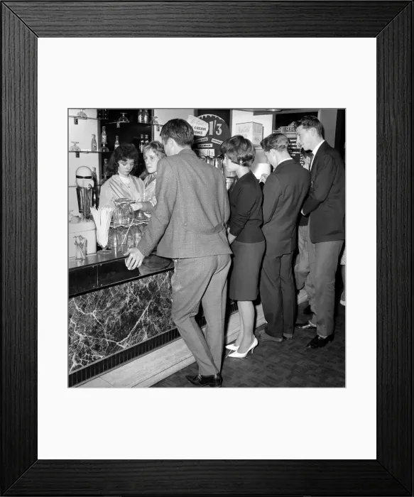 Framed Print : Teenager Fashions: Male Grooming: The teenage boys who go to the Ilford Palais have had Framed Print : Teenager Fashions: Male Grooming: The teenage boys who go to the Ilford Palais have had