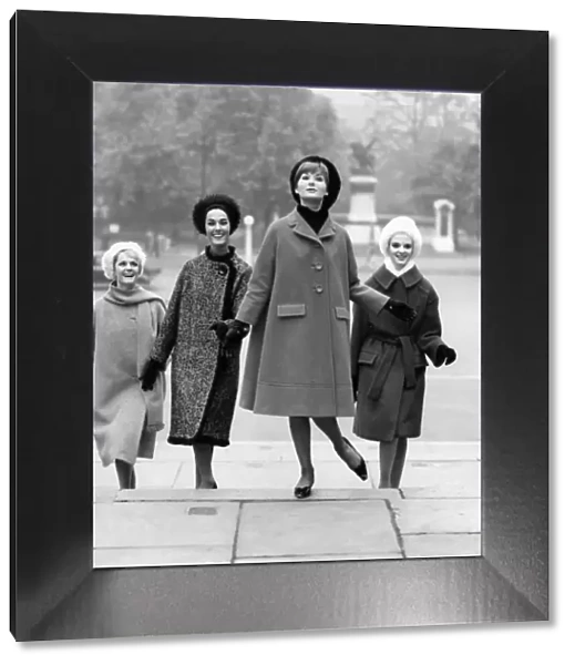 Clothing Fashion 1961. September 1961 P021504