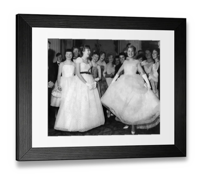 Framed Print : Clothing Fashion 1959: The Daily Mirror Teenage Ball takes place tonight at the Waldorf Framed Print : Clothing Fashion 1959: The Daily Mirror Teenage Ball takes place tonight at the Waldorf