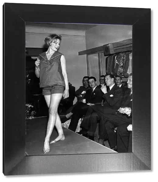 Clothing Fashion 1959. March 1959 P021892
