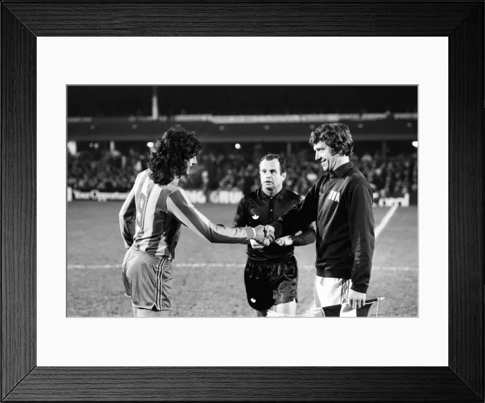 Framed Print : West Brom 2-0 Valencia, UEFA Cup match at The Hawthorns, Wednesday 6th December 1978 Framed Print : West Brom 2-0 Valencia, UEFA Cup match at The Hawthorns, Wednesday 6th December 1978