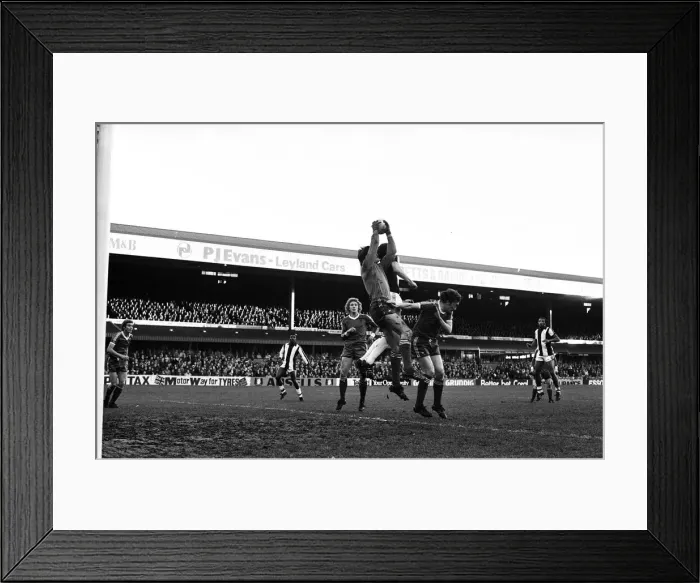 Framed Print : West Brom 2-0 Middlesborough, league match at The Hawthorns, Saturday 9th December 1978 Framed Print : West Brom 2-0 Middlesborough, league match at The Hawthorns, Saturday 9th December 1978