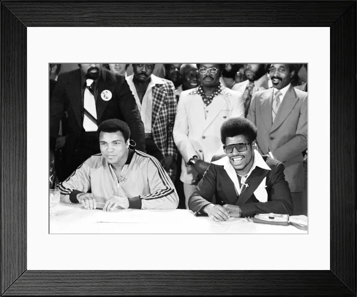 Framed Print : Muhammad Ali and Leon Spinks ahead of the second fight to be held at the Superdome in Framed Print : Muhammad Ali and Leon Spinks ahead of the second fight to be held at the Superdome in