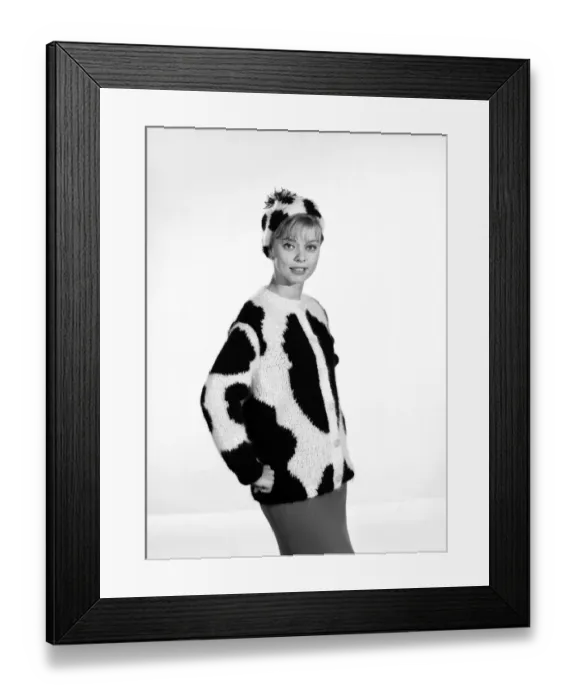 Framed Print : Clothing: Fashion: Knitwear: Model wearing animal jumpers. Model: Uschi Bernell Framed Print : Clothing: Fashion: Knitwear: Model wearing animal jumpers. Model: Uschi Bernell