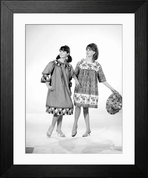 Framed Print : Clothing: Fashion: Mexican fashions. 1965 B1894-002