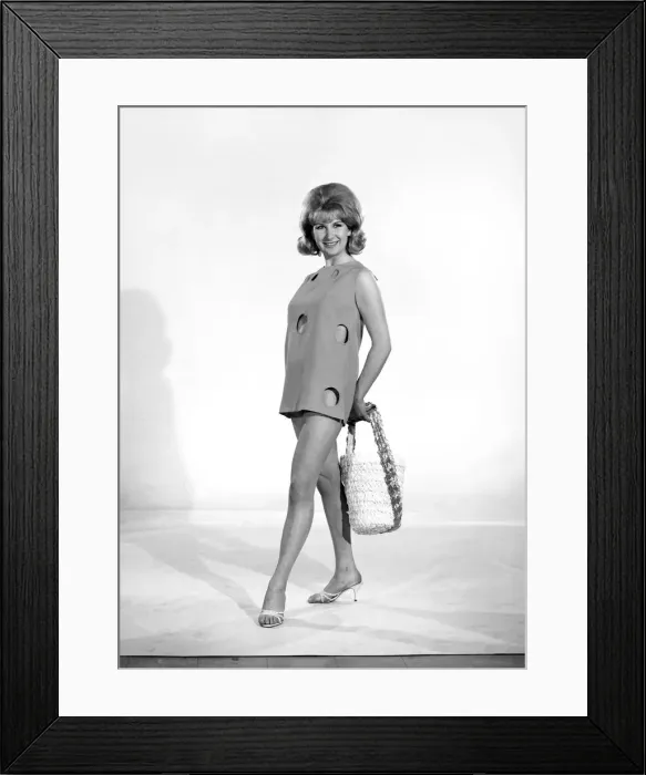 Framed Print : Clothing: Fashion: Beachwear: Model: Caron Gardner. 1965 B1876a-003