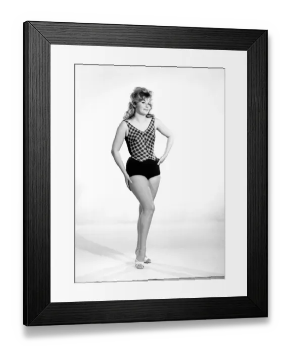 Framed Print : Clothing: Fashion: Beachwear: Hazel Sutton modelling swimming costumes. 1965 B1724-004 Framed Print : Clothing: Fashion: Beachwear: Hazel Sutton modelling swimming costumes. 1965 B1724-004