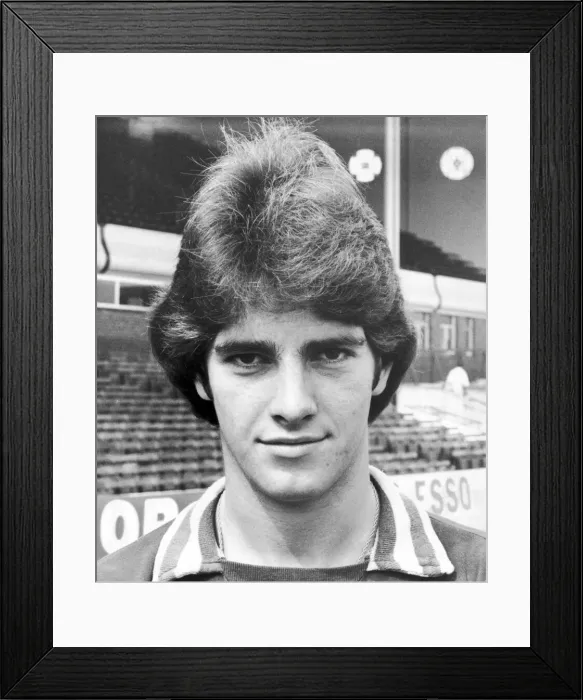 Framed Print : David Evans, Aston Villa Football Player, Photo-call at Villa Park, 19th August 1976 Framed Print : David Evans, Aston Villa Football Player, Photo-call at Villa Park, 19th August 1976