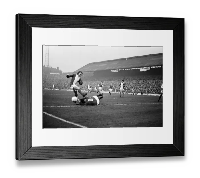 Framed Print : Birmingham City 1-1 Arsenal, league match at St Andrews, Saturday 23rd December 1972 Framed Print : Birmingham City 1-1 Arsenal, league match at St Andrews, Saturday 23rd December 1972