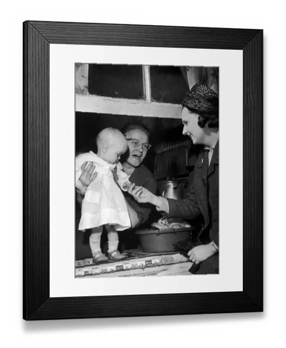 Framed Print : Housewife and mother Mrs Jane Mallard, becomes a politician