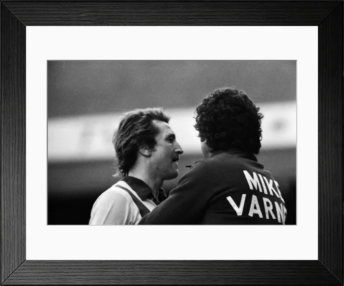 Framed Print : English League Division Two match at the Goldstone Ground Framed Print : English League Division Two match at the Goldstone Ground