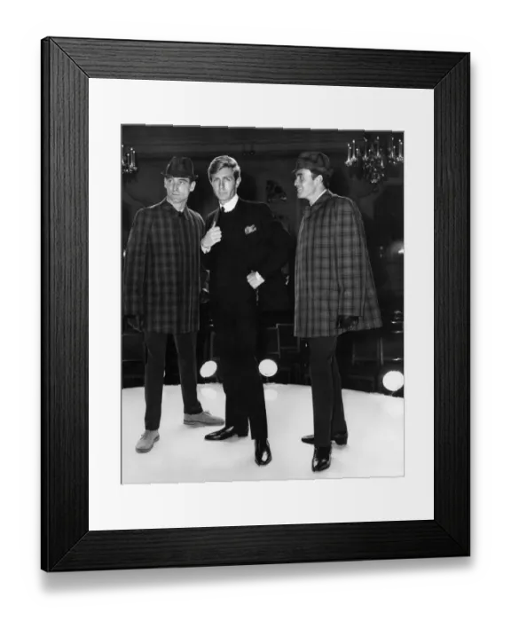 Framed Print : Clothing: Fashion: Menswear: Dinner and eveningwear: Left and right
