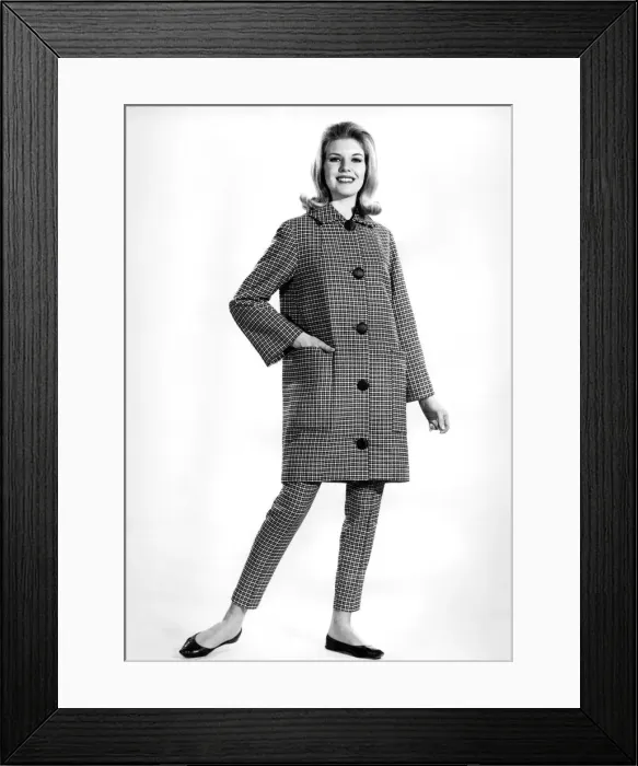 Framed Print : Reveille Fashions 1964: Maureen Walker. January 1964 P006832 Framed Print : Reveille Fashions 1964: Maureen Walker. January 1964 P006832
