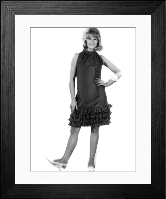 Framed Print : Clothing Fashion 1966: Model Marilyn Richard. July 1966 P021469 Framed Print : Clothing Fashion 1966: Model Marilyn Richard. July 1966 P021469