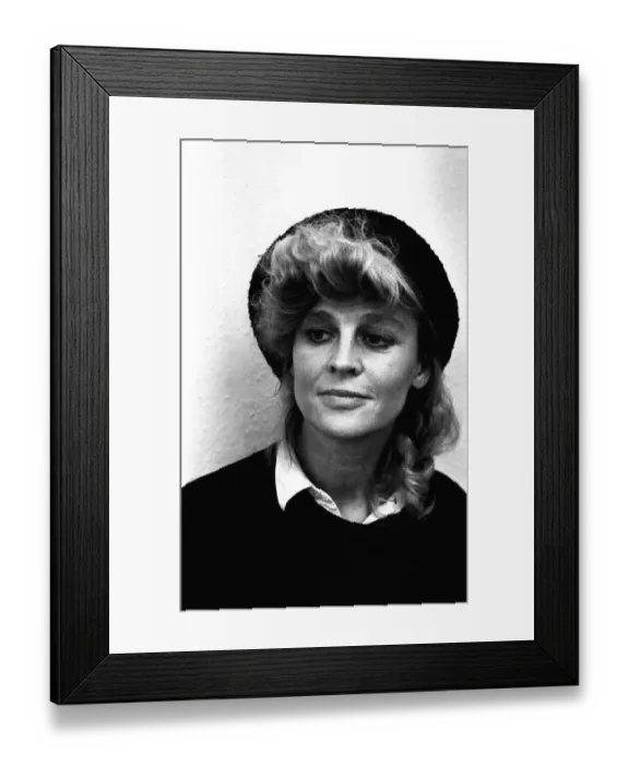 Framed Print : Actress Julie Christie in Newcastle to help judge the Tyneside Cinema Film Festival Framed Print : Actress Julie Christie in Newcastle to help judge the Tyneside Cinema Film Festival