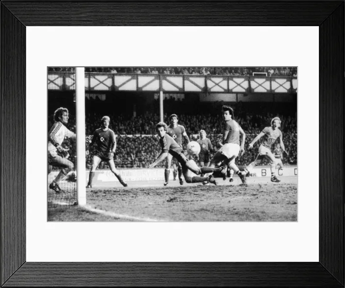 Framed Print : European Cup Winners Cup Semi Final Second Leg match at Goodison Park