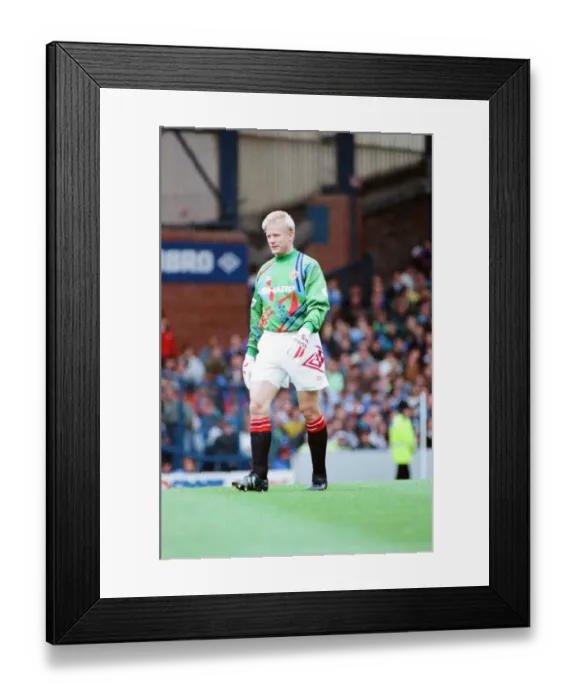 Framed Print : Everton 0-2 Manchester United, league match at Goodison Park Framed Print : Everton 0-2 Manchester United, league match at Goodison Park