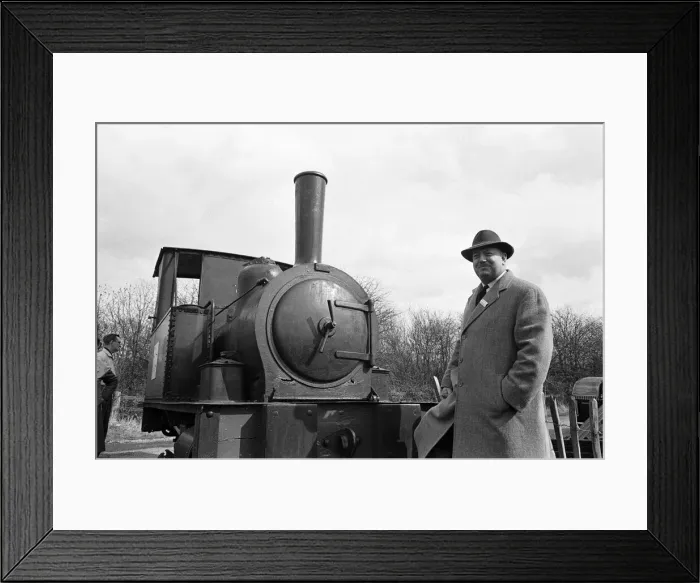 Framed Print : Dr Richard Beeching, Chairman of British Railways, Photo-call visiting the Bluebell Line Framed Print : Dr Richard Beeching, Chairman of British Railways, Photo-call visiting the Bluebell Line