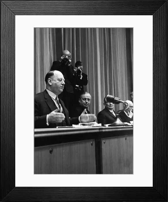 Framed Print : Dr Richard Beeching, Chairman of British Railways, at Rail Plan Conference Framed Print : Dr Richard Beeching, Chairman of British Railways, at Rail Plan Conference