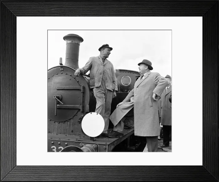 Framed Print : Dr Richard Beeching, Chairman of British Railways, Photo-call visiting the Bluebell Line