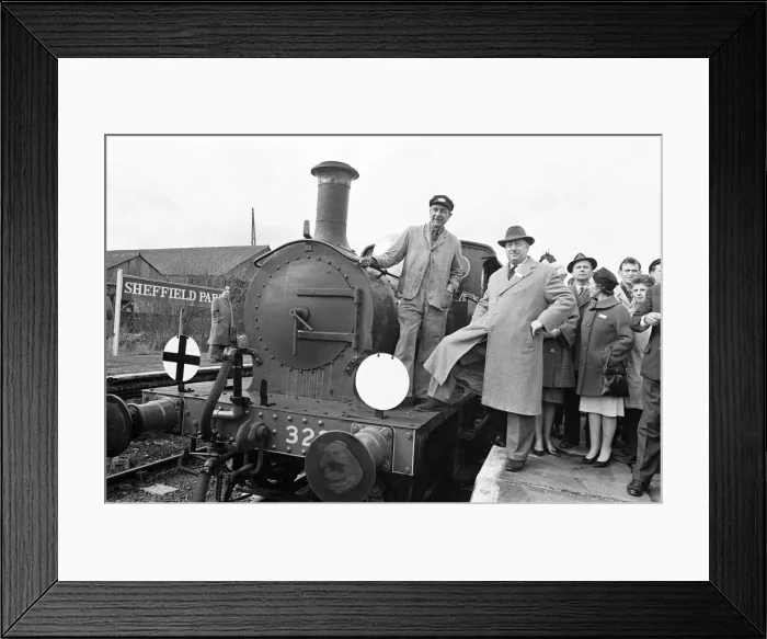 Framed Print : Dr Richard Beeching, Chairman of British Railways, Photo-call visiting the Bluebell Line Framed Print : Dr Richard Beeching, Chairman of British Railways, Photo-call visiting the Bluebell Line