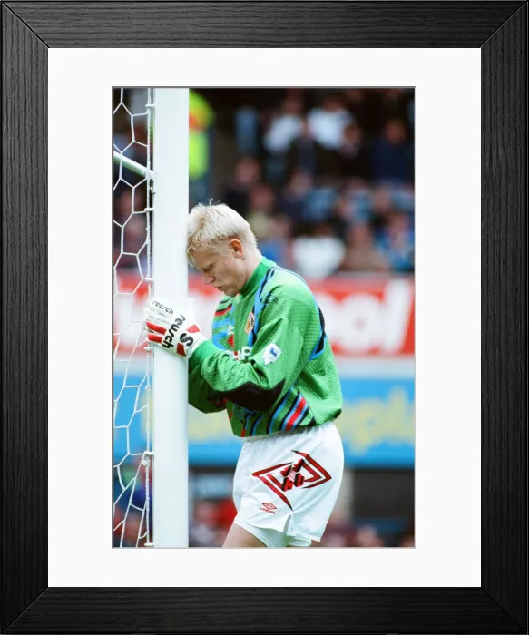 Framed Print : Everton 0-2 Manchester United, league match at Goodison Park Framed Print : Everton 0-2 Manchester United, league match at Goodison Park
