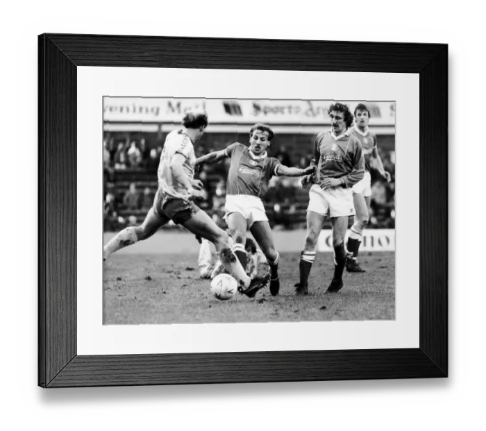 Framed Print : Birmingham City footballer Robert Hopkins in action challenged by Nowrich City players Framed Print : Birmingham City footballer Robert Hopkins in action challenged by Nowrich City players
