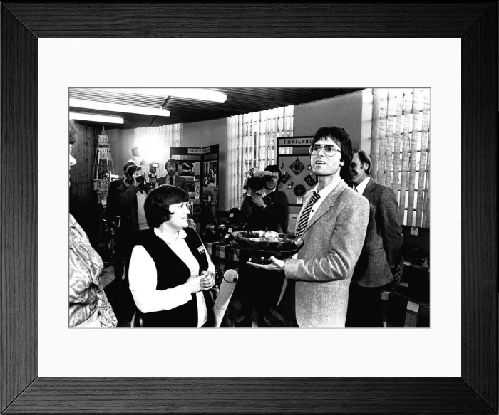 Framed Print : Pop star Cliff Richard was visiting Newcastle on 4th February 1981 to sing the praises of Framed Print : Pop star Cliff Richard was visiting Newcastle on 4th February 1981 to sing the praises of