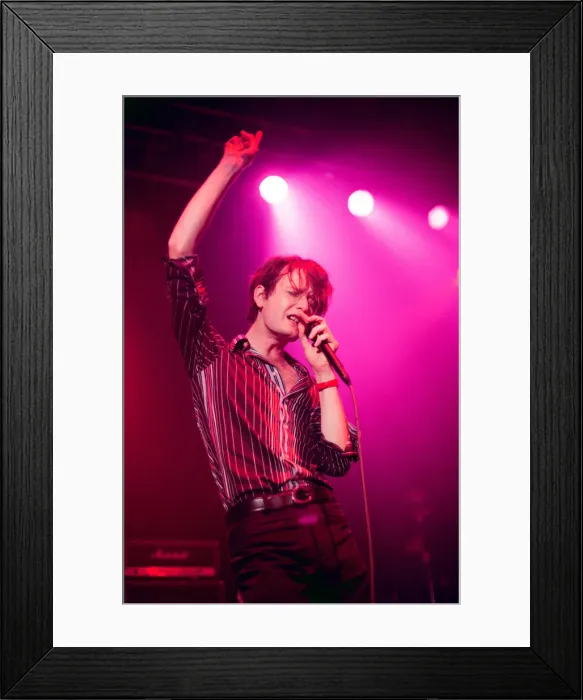 Framed Print : Pulp play the Clickimin Centre, Shetland, 13th August 1996. Lead Singer, Jarvis Cocker Framed Print : Pulp play the Clickimin Centre, Shetland, 13th August 1996. Lead Singer, Jarvis Cocker