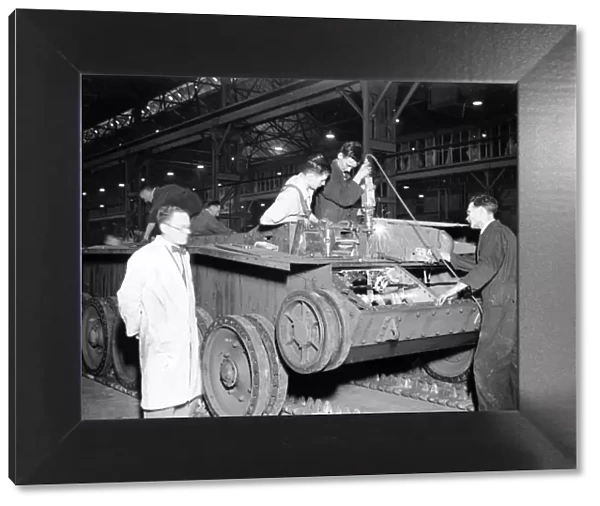 Tank Assembly at Longbridge plant, Birmingham, Circa 1941