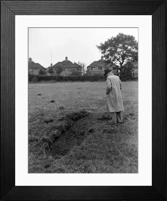 Framed Print : Bomb damage after Air Raid, Solihull, Birmingham, 27th July 1942 Framed Print : Bomb damage after Air Raid, Solihull, Birmingham, 27th July 1942
