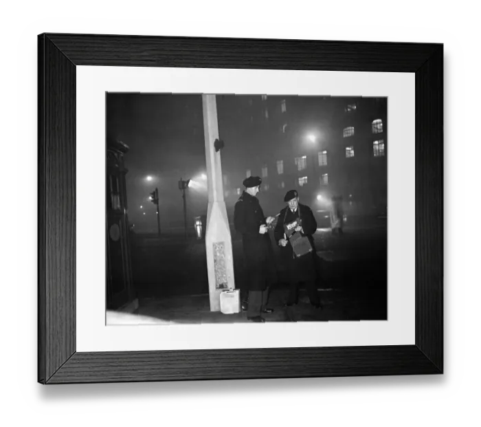 Framed Print : Smog wardens holding flares in thick fog in Central London. 5th January 1956 Framed Print : Smog wardens holding flares in thick fog in Central London. 5th January 1956