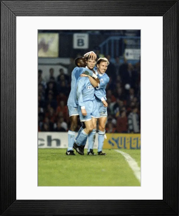 Framed Print : Coventry City 2-3 Manchester United, Premier league match, Highfield Road Framed Print : Coventry City 2-3 Manchester United, Premier league match, Highfield Road